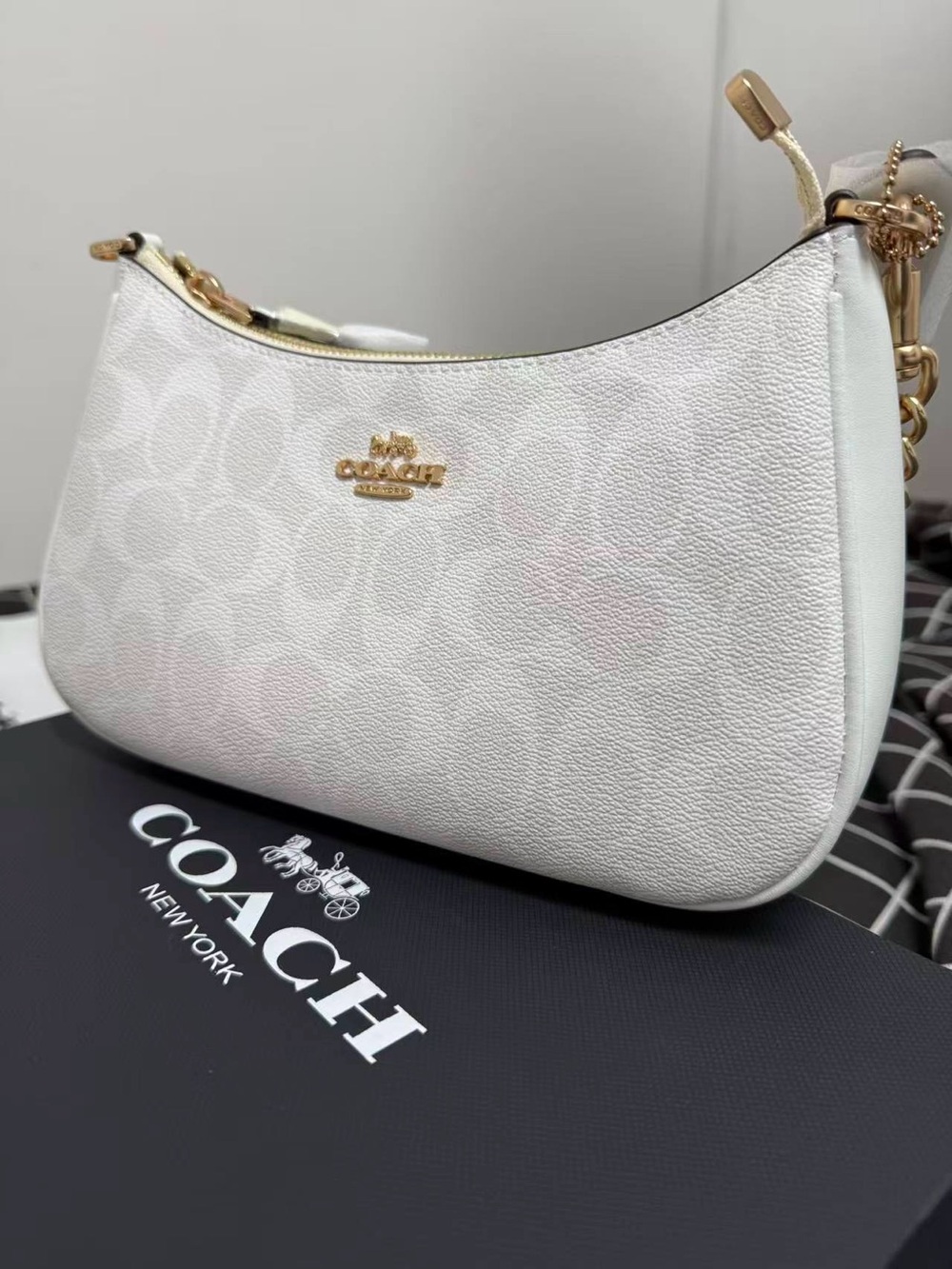 COACH White Signature Pebble Leather Hobo Shoulder Bag with Gold Hardware